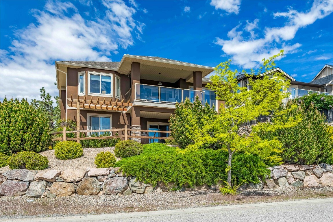 Property Photo: 2568 Lake Breeze Court BC V4V 2M8