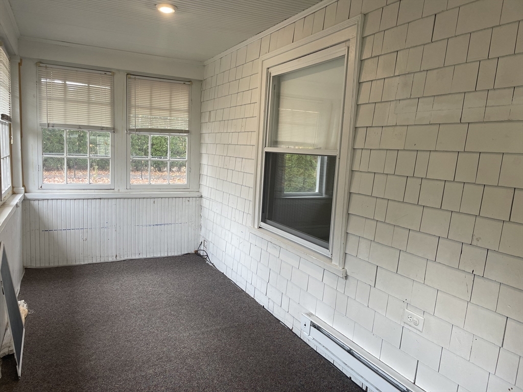 Property Photo:  12 Romola Rd  MA 01605 