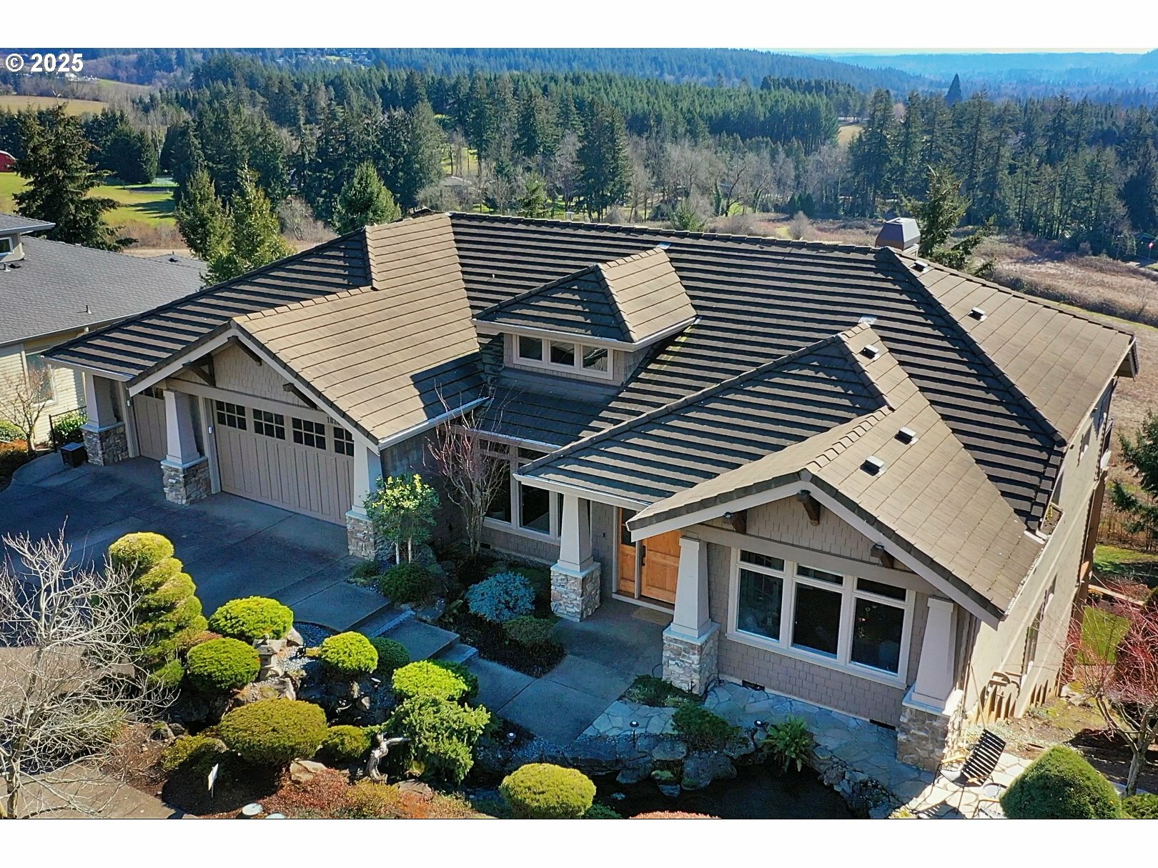 Property Photo: 18262 Meadowlark Ln OR 97034