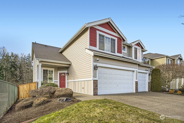 Property Photo: 15518 84th Avenue E WA 98375