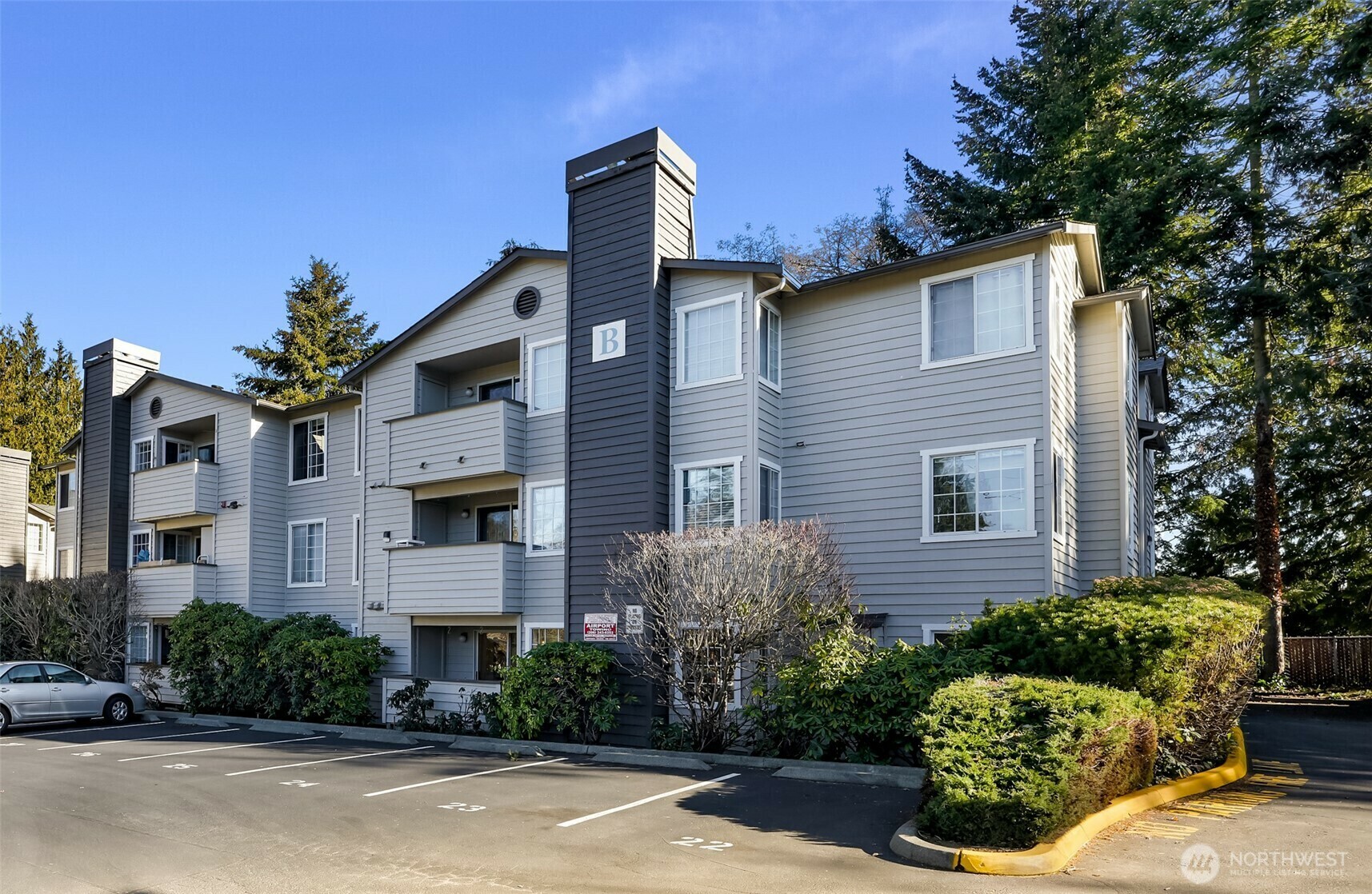 Property Photo: 17624 1st Avenue S B101 WA 98148