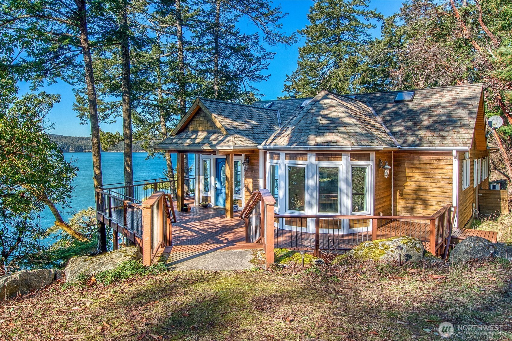 Property Photo:  647  Shore Drive  WA 98245 