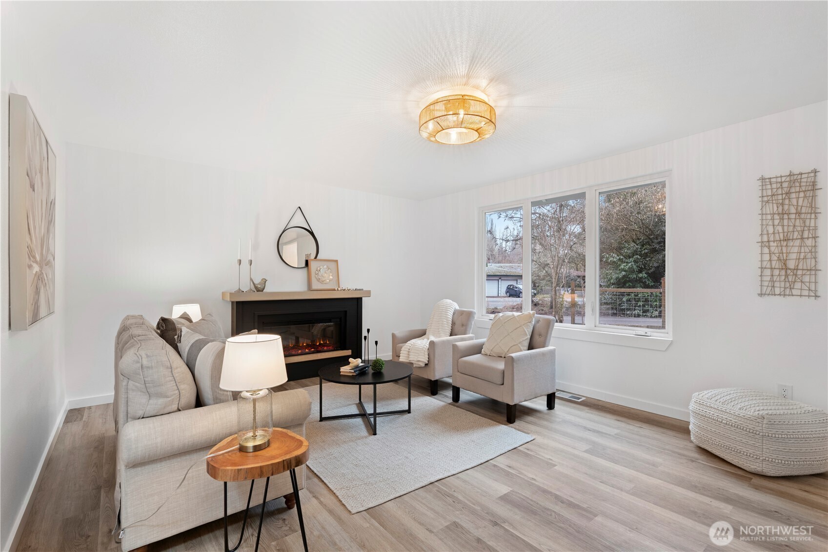 Property Photo: 2714 5th Avenue NE WA 98506