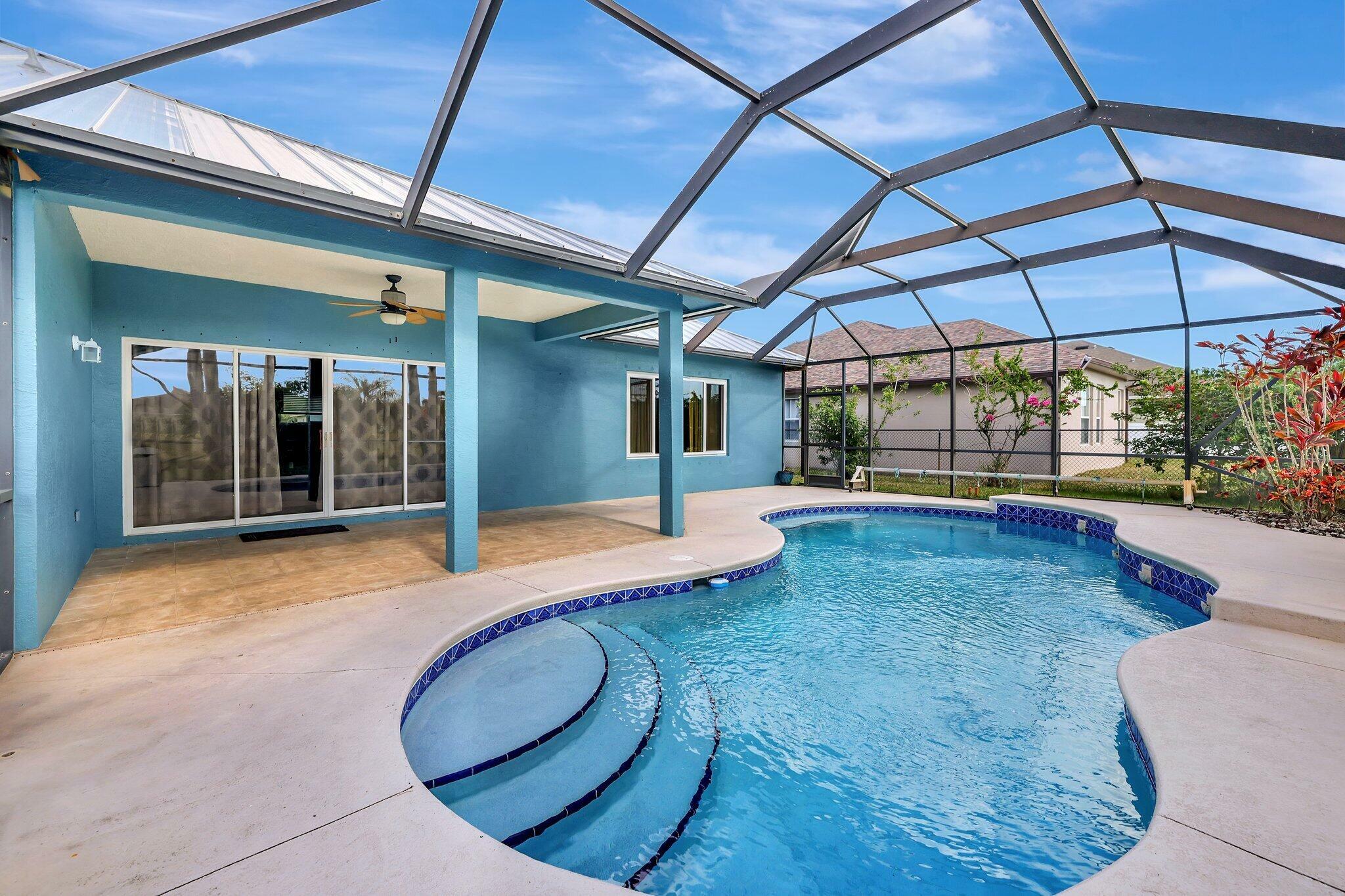 Property Photo:  5781 NW Eskimo Circle  FL 34986 