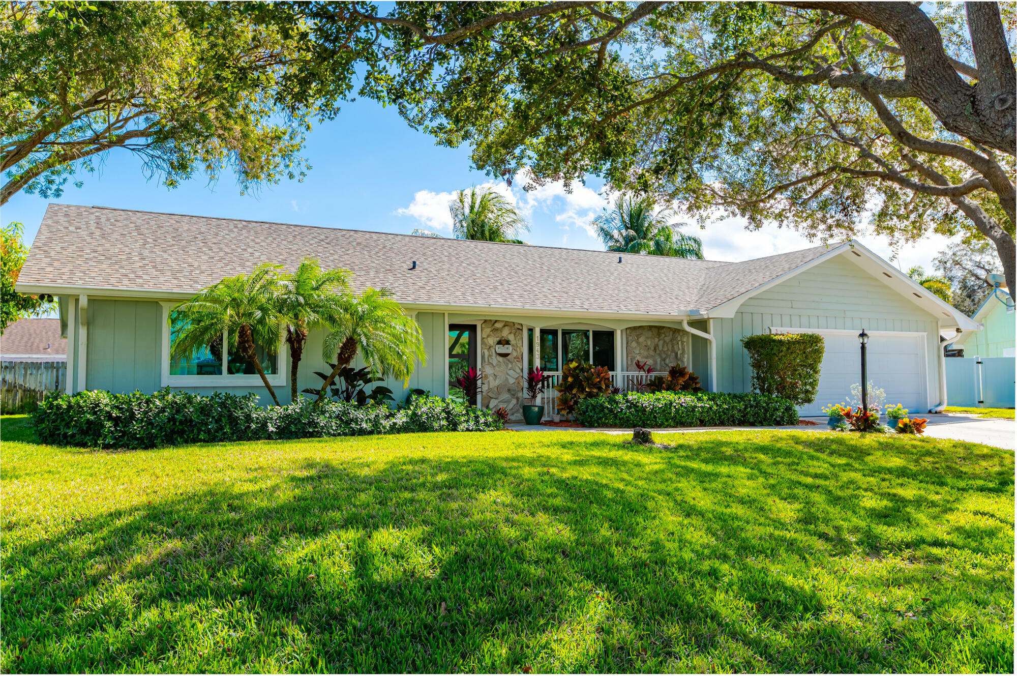 Property Photo: 1943 NE Aloe Calle FL 34957