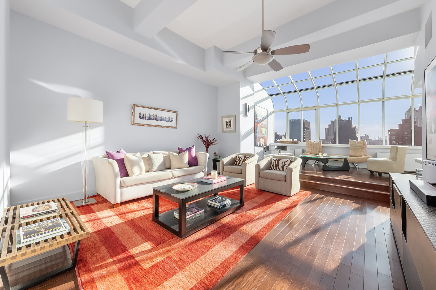 Property Photo:  310 E 46th Street 23U  NY 10017 