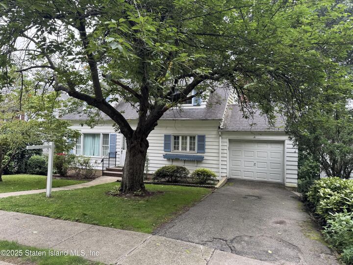 Property Photo: 106 Highland Avenue NY 10301
