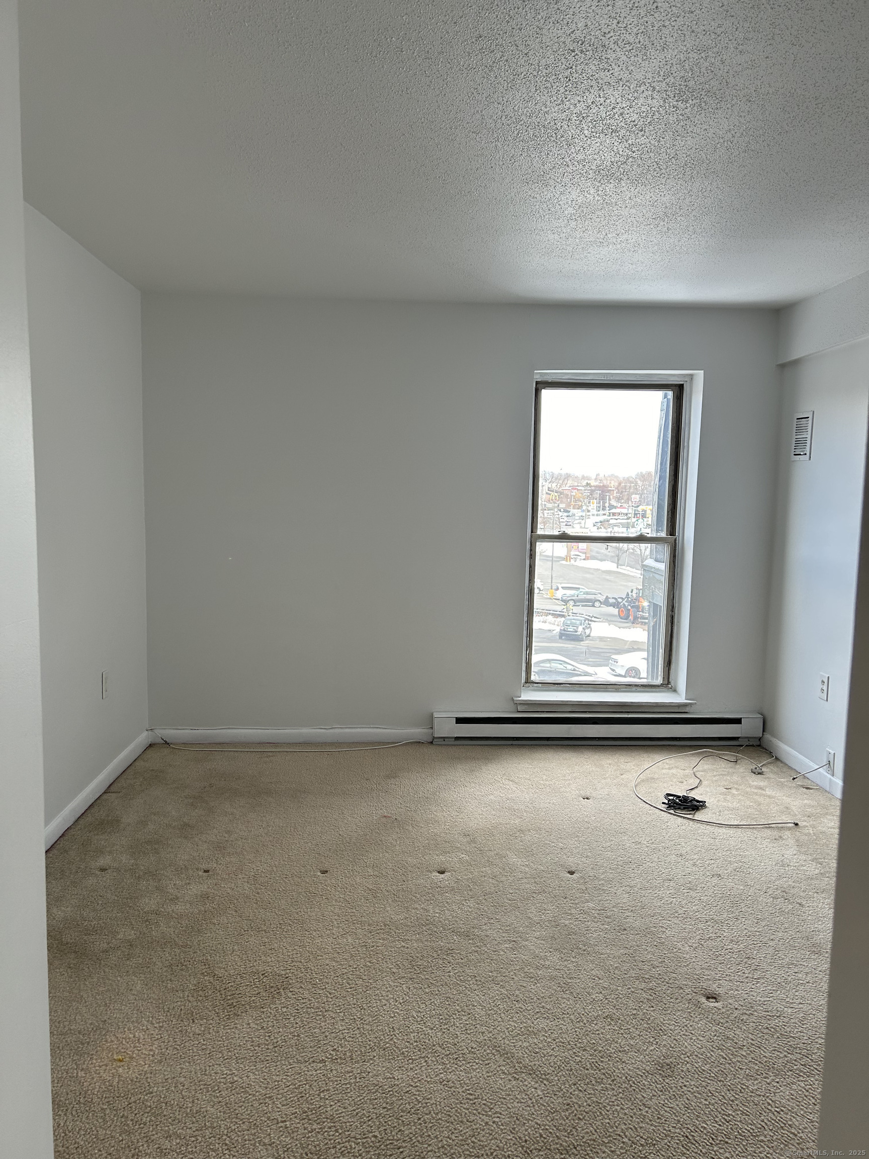 Property Photo:  90 Kane Street Apt C1  CT 06119 