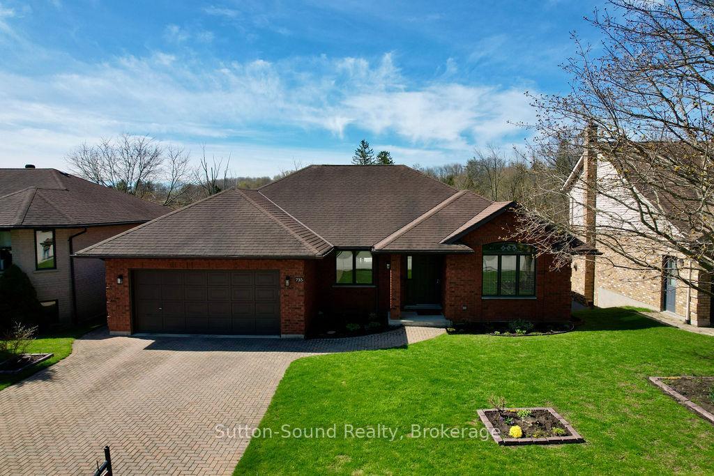735 15th St. A West Street  Owen Sound ON N4K 6V7 photo