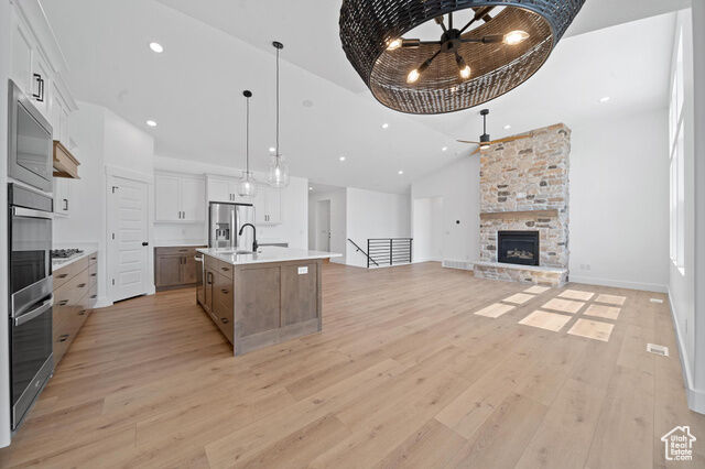 Property Photo:  1214 E Highline Rd N 208  UT 84074 