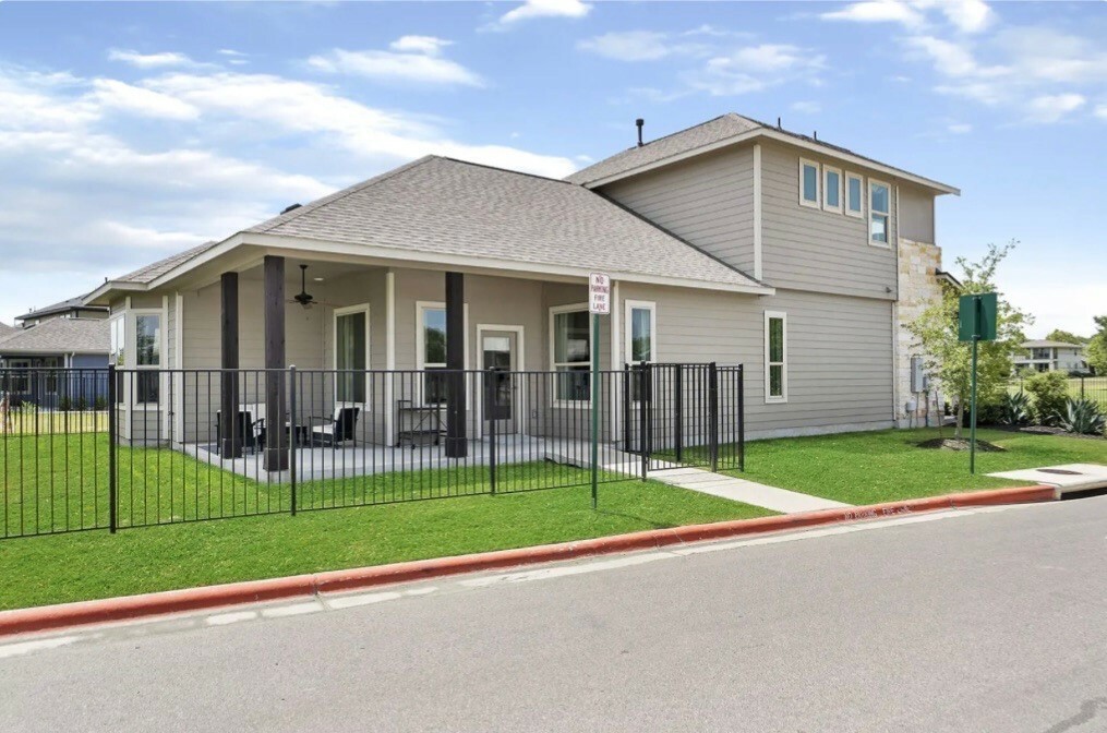 Property Photo: 1558 Harwell Loop TX 78640