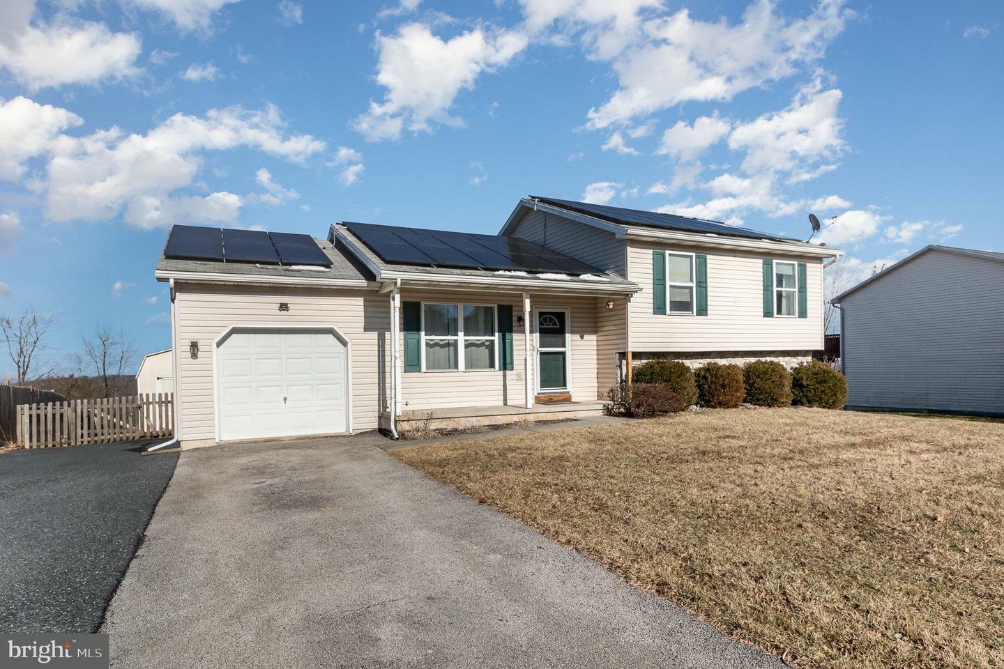 Property Photo:  25 Northcrest Drive  PA 17370 