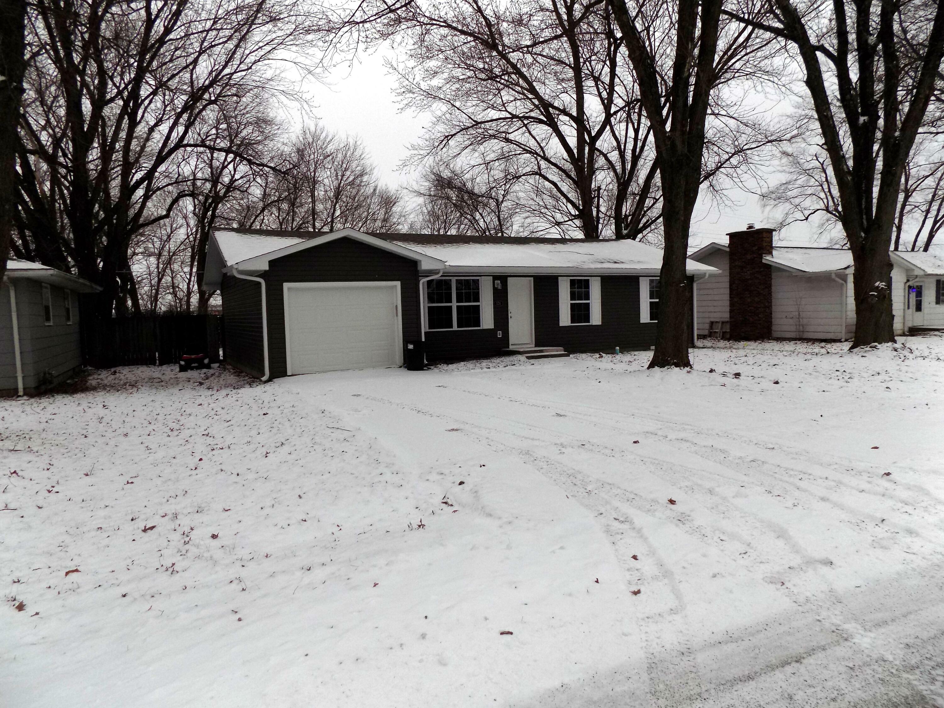 Property Photo:  570 Tidball Ave  MO 65240 