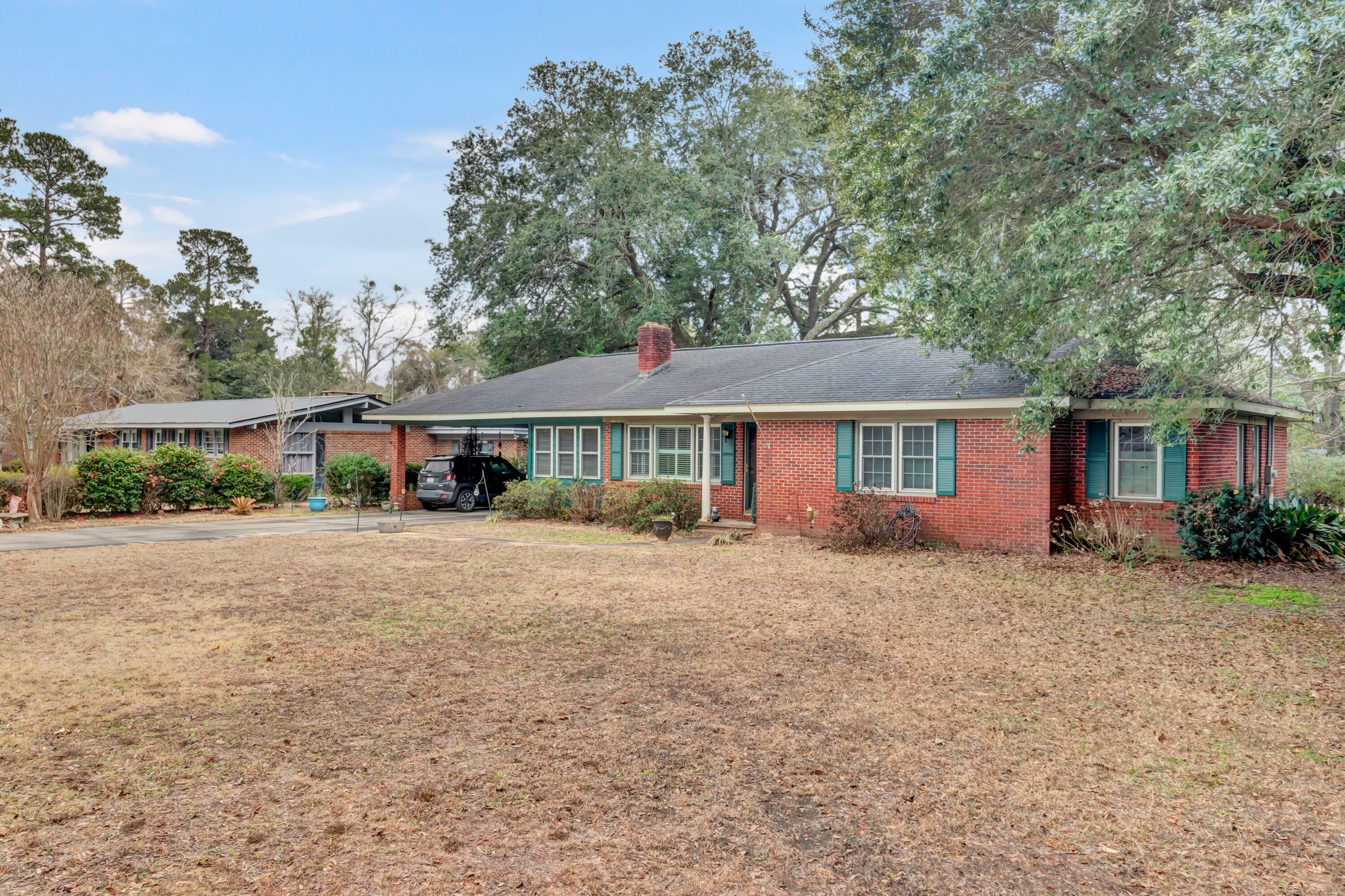 Property Photo:  113 Hilltop Street  SC 29556 