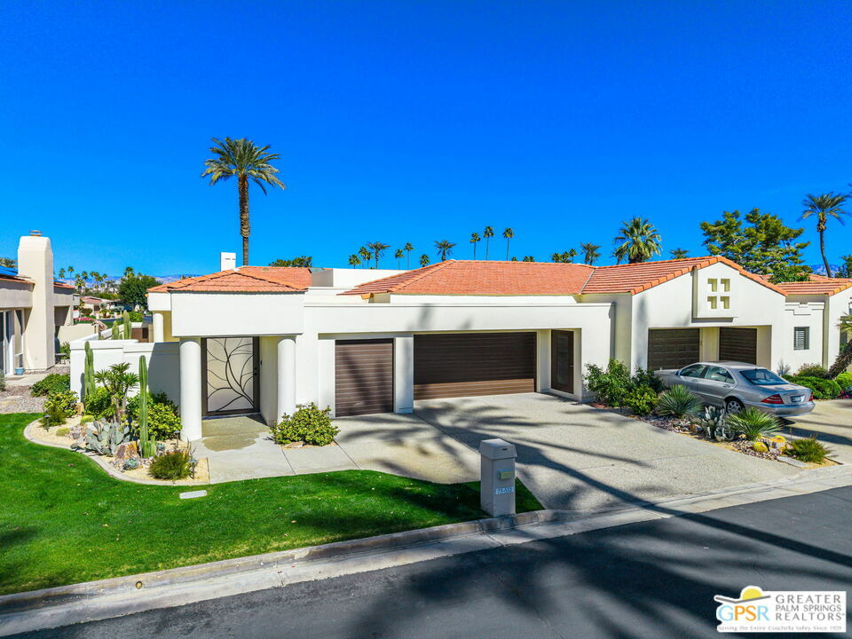 75552   Vista Del Rey  Indian Wells CA 92210 photo