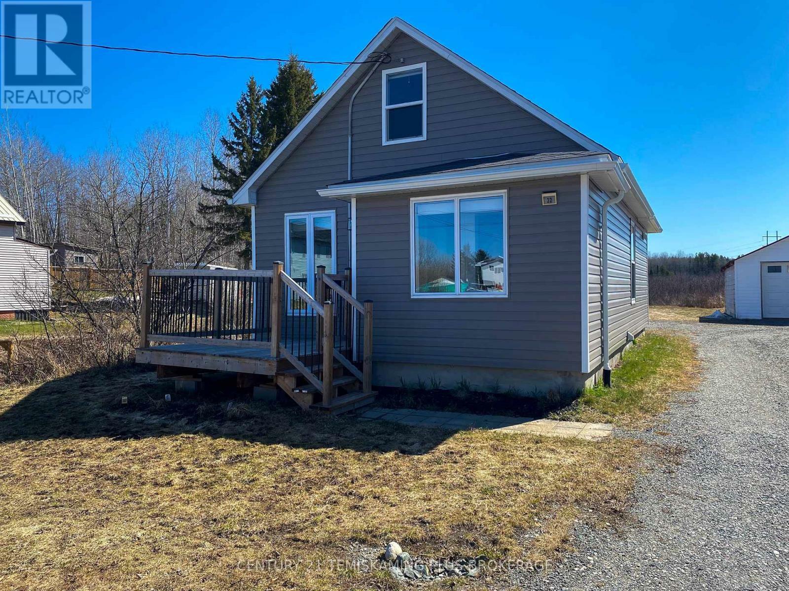 32 Earl Street  Kirkland Lake (Kl & Area) ON P2N 2X7 photo