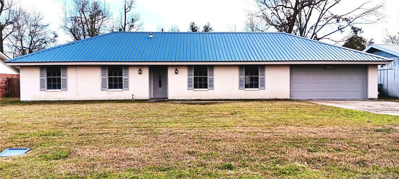 Property Photo:  2618 Roxton Street  LA 70663 