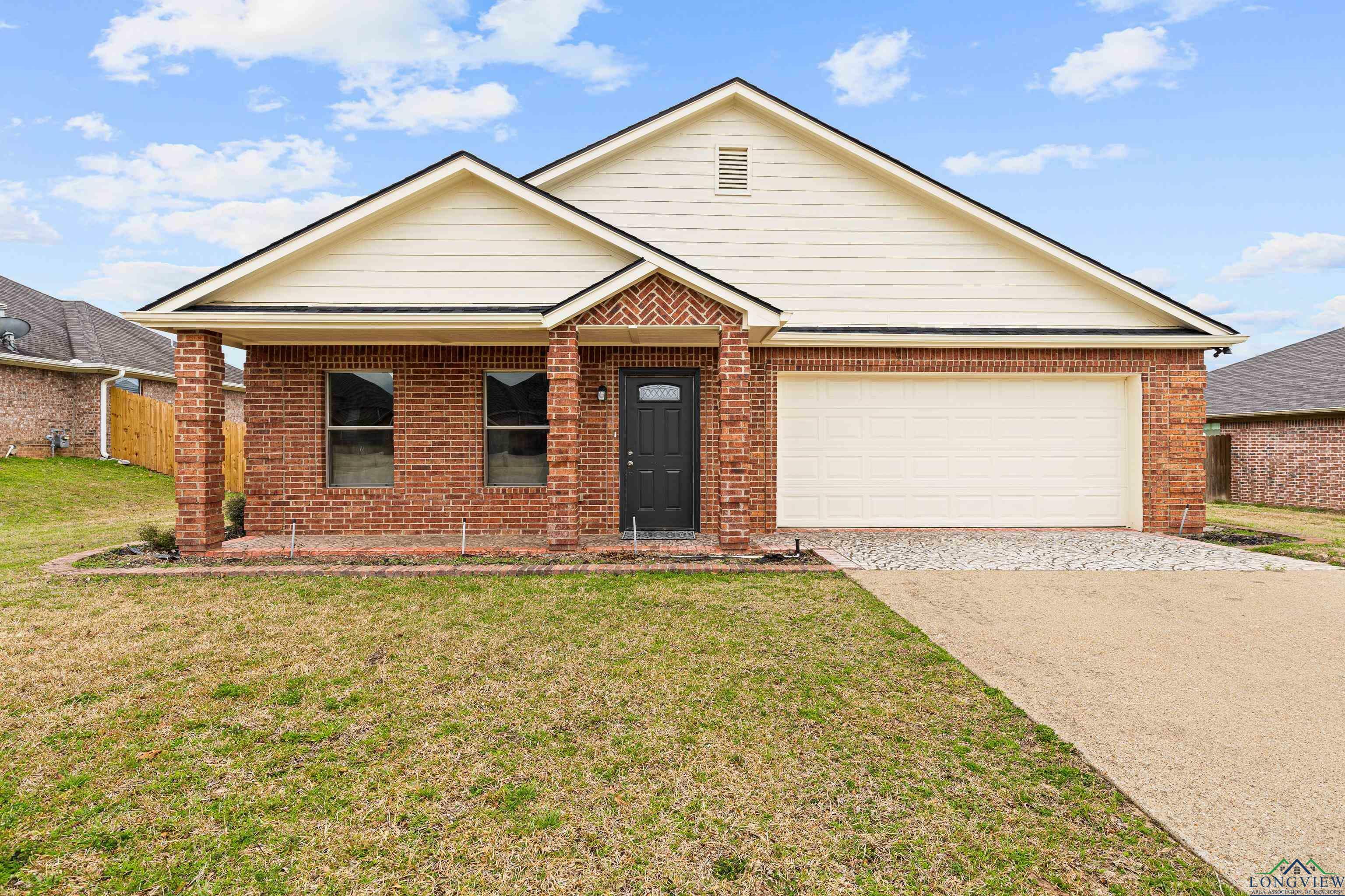 Property Photo:  553 Princess Place  TX 75704 