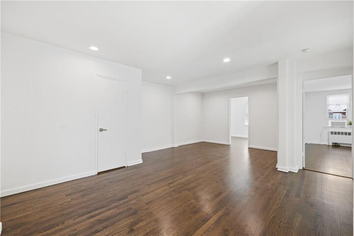 Property Photo: 154 Ravine Avenue 1D NY 10701