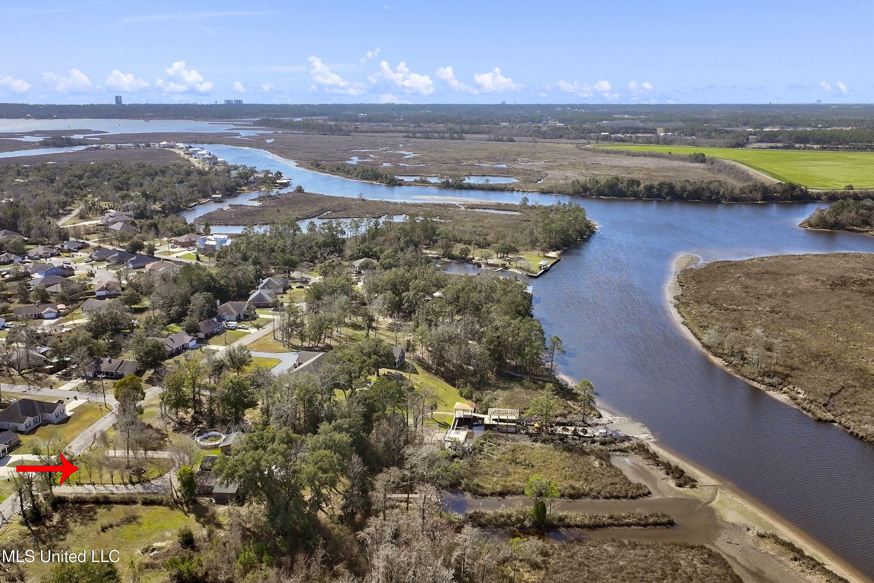 Property Photo: 11001 Shorecrest Road MS 39532