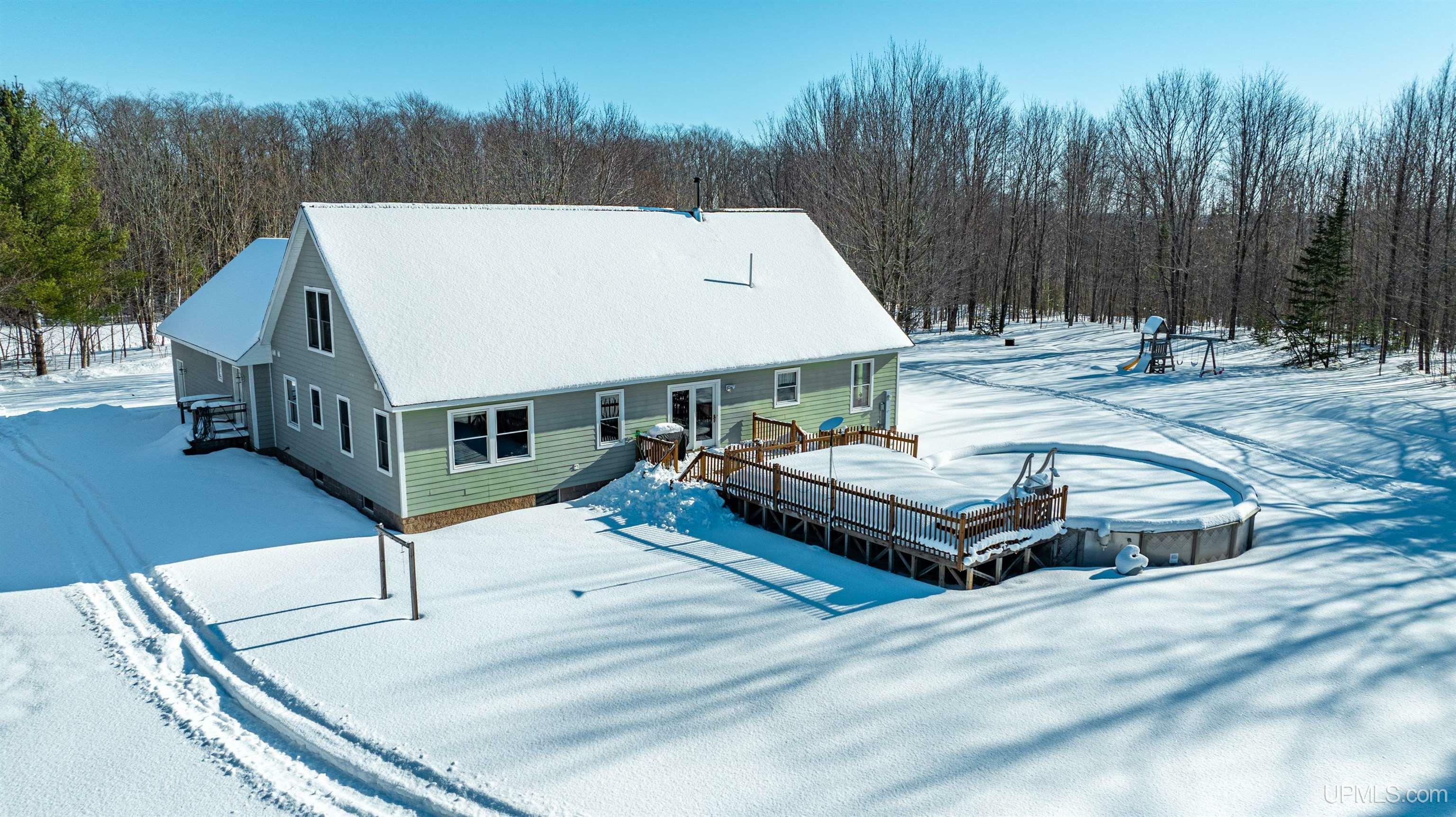 Property Photo:  52275 N Superior Road  MI 49931 