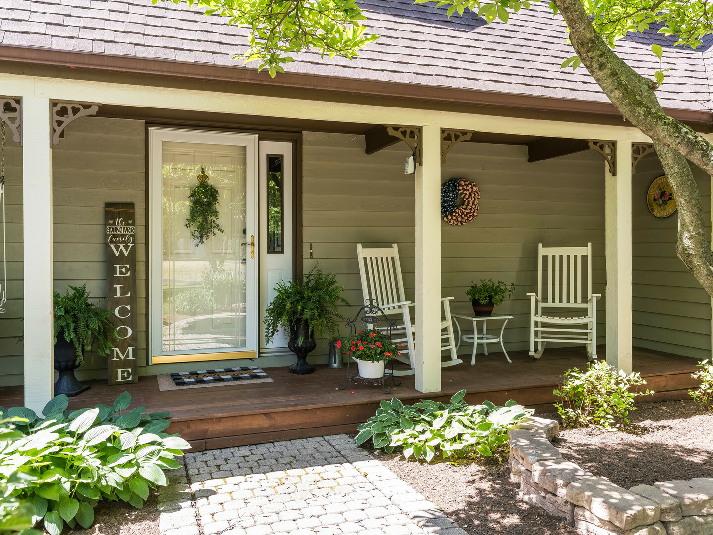 Property Photo: 37W751 Orchard Lane IL 60124