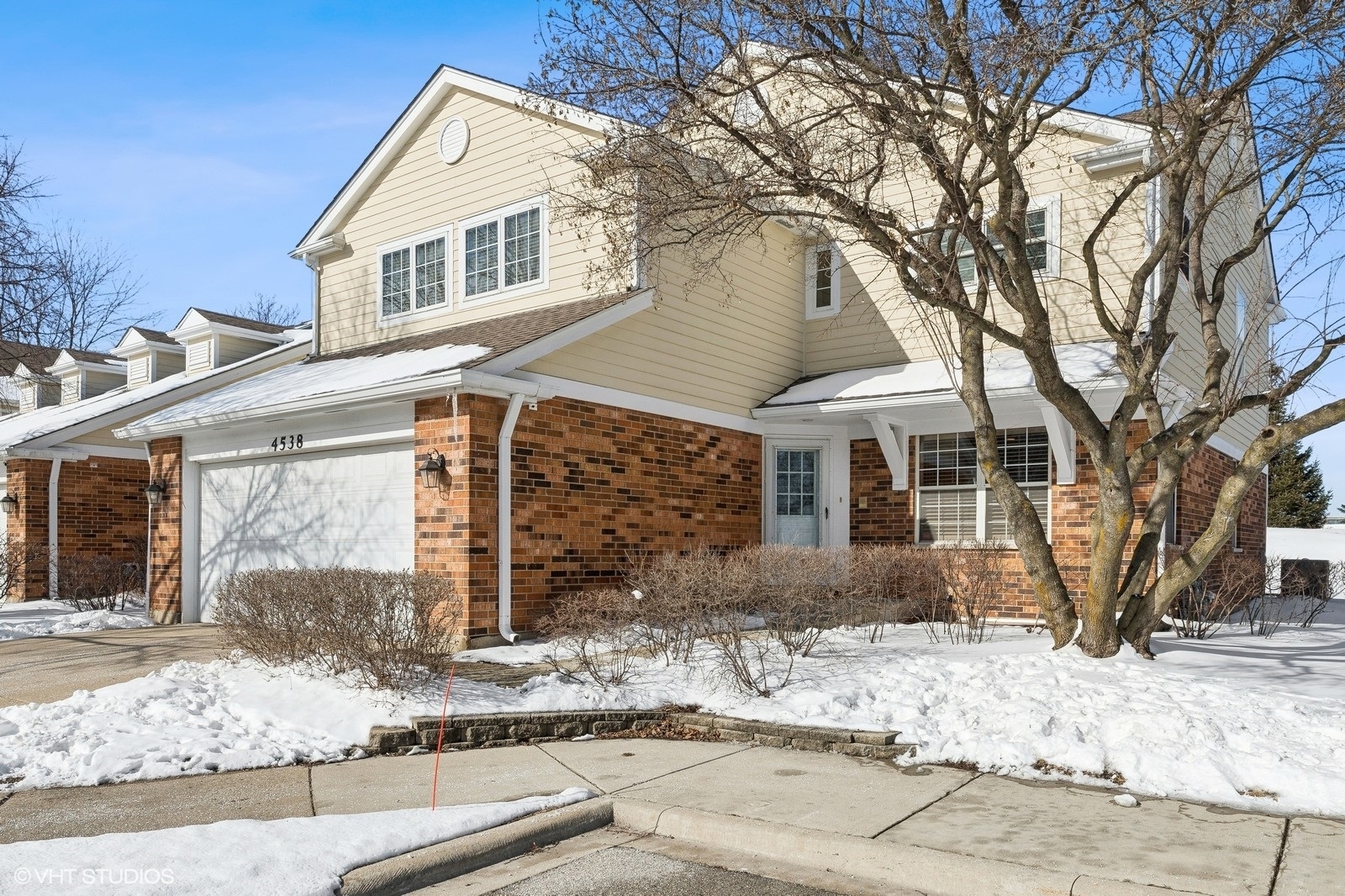 4538 Deer Trail  Northbrook IL 60062 photo