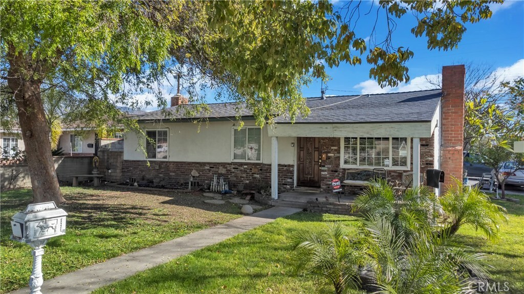 Property Photo:  400 N Durrell Avenue  CA 91702 