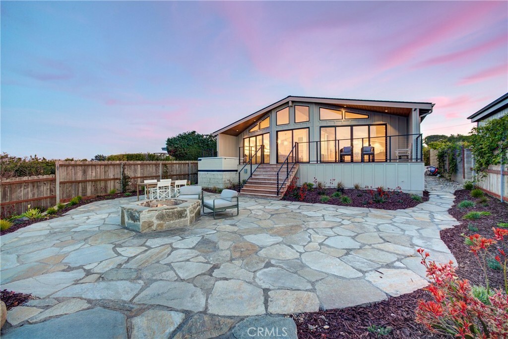 Property Photo: 670 Santa Lucia Avenue CA 93402