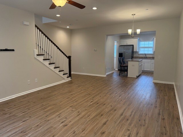 Property Photo: 95 Plumlee Dr 27 TN 37075