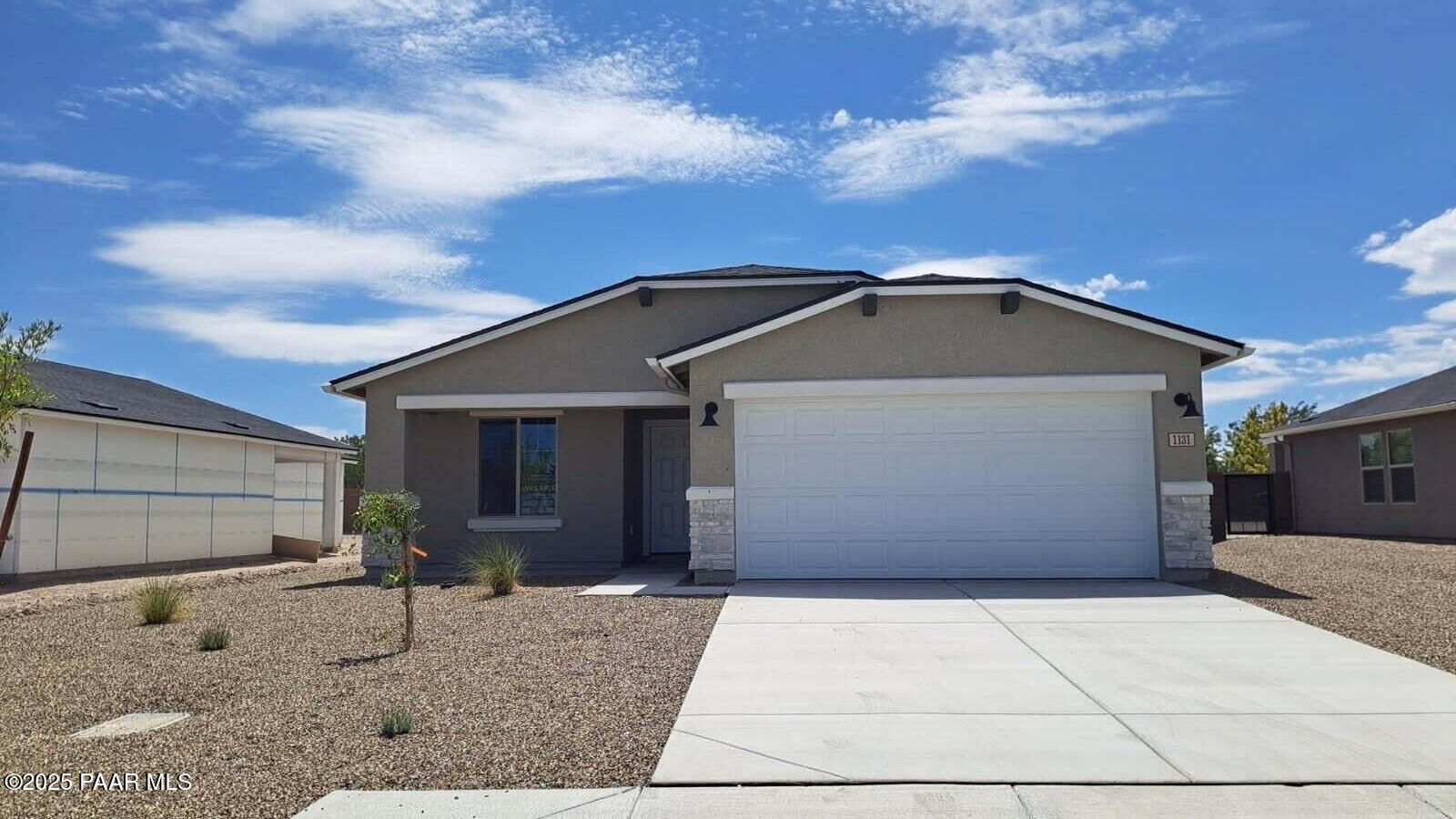 Property Photo:  1131 Helsing Road  AZ 86323 