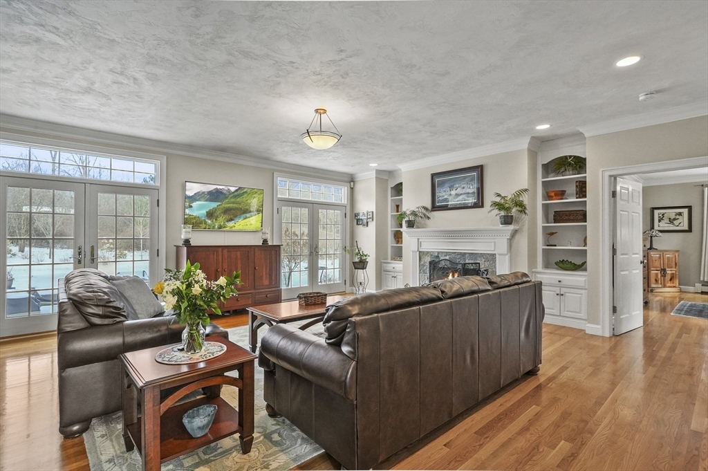 Property Photo:  565 Linden Street  MA 01505 