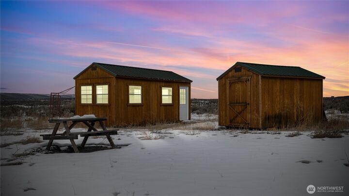 Property Photo: 275 Wilderness Way WA 98823