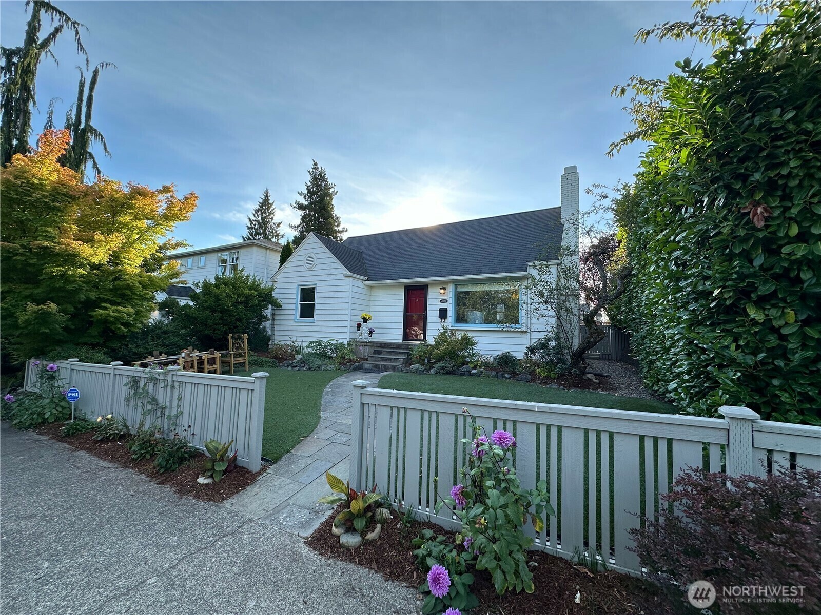 Property Photo:  4839  36th Avenue NE  WA 98105 