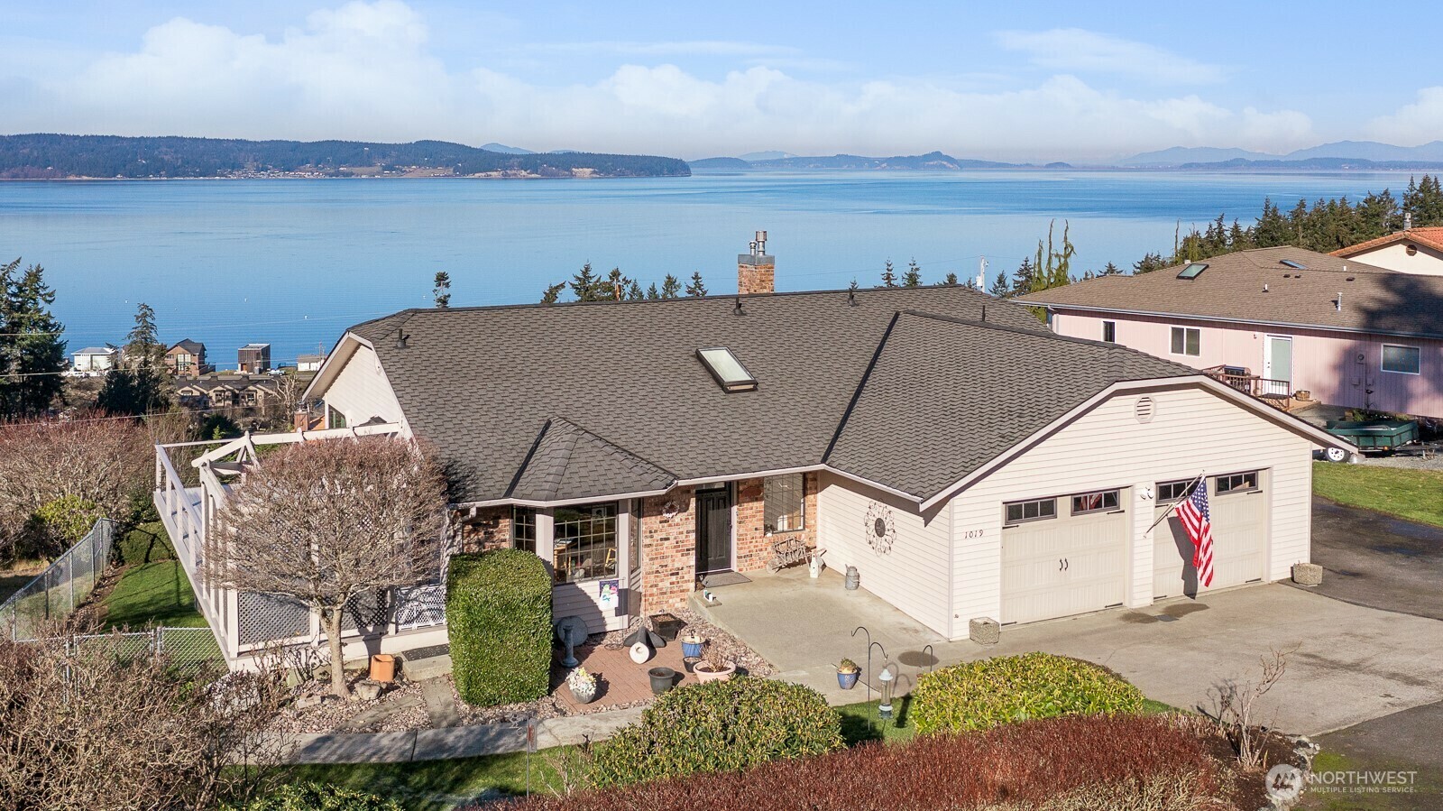 1019  Aqua Vista Lane  Camano Island WA 98282 photo