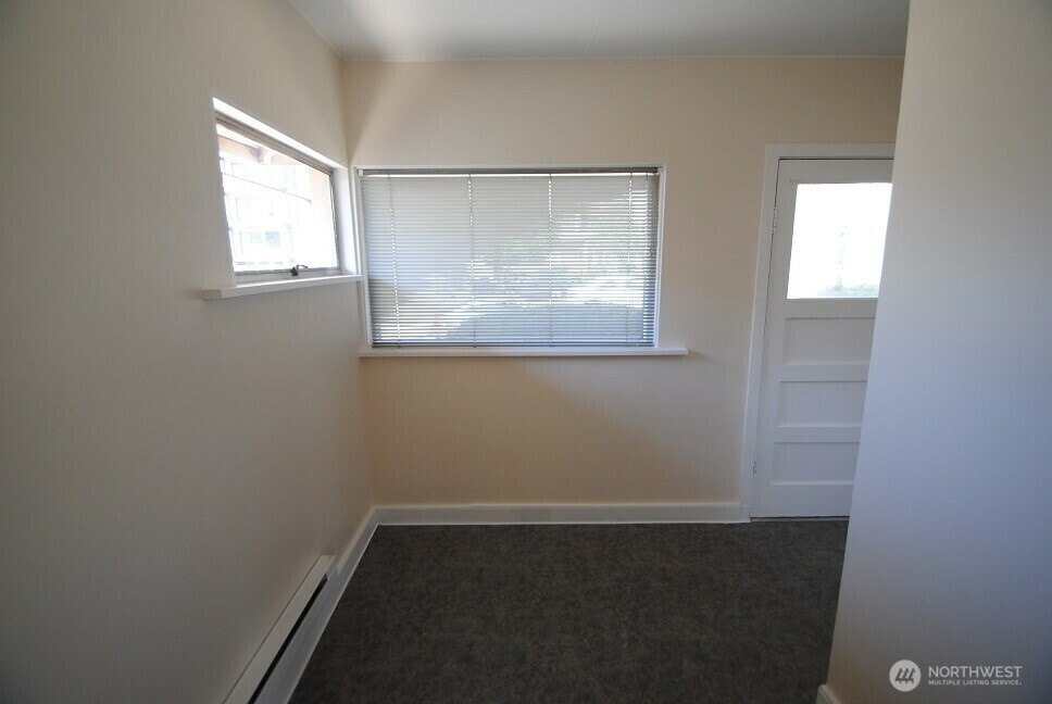 Property Photo:  1726  Dexter Avenue N  WA 98109 