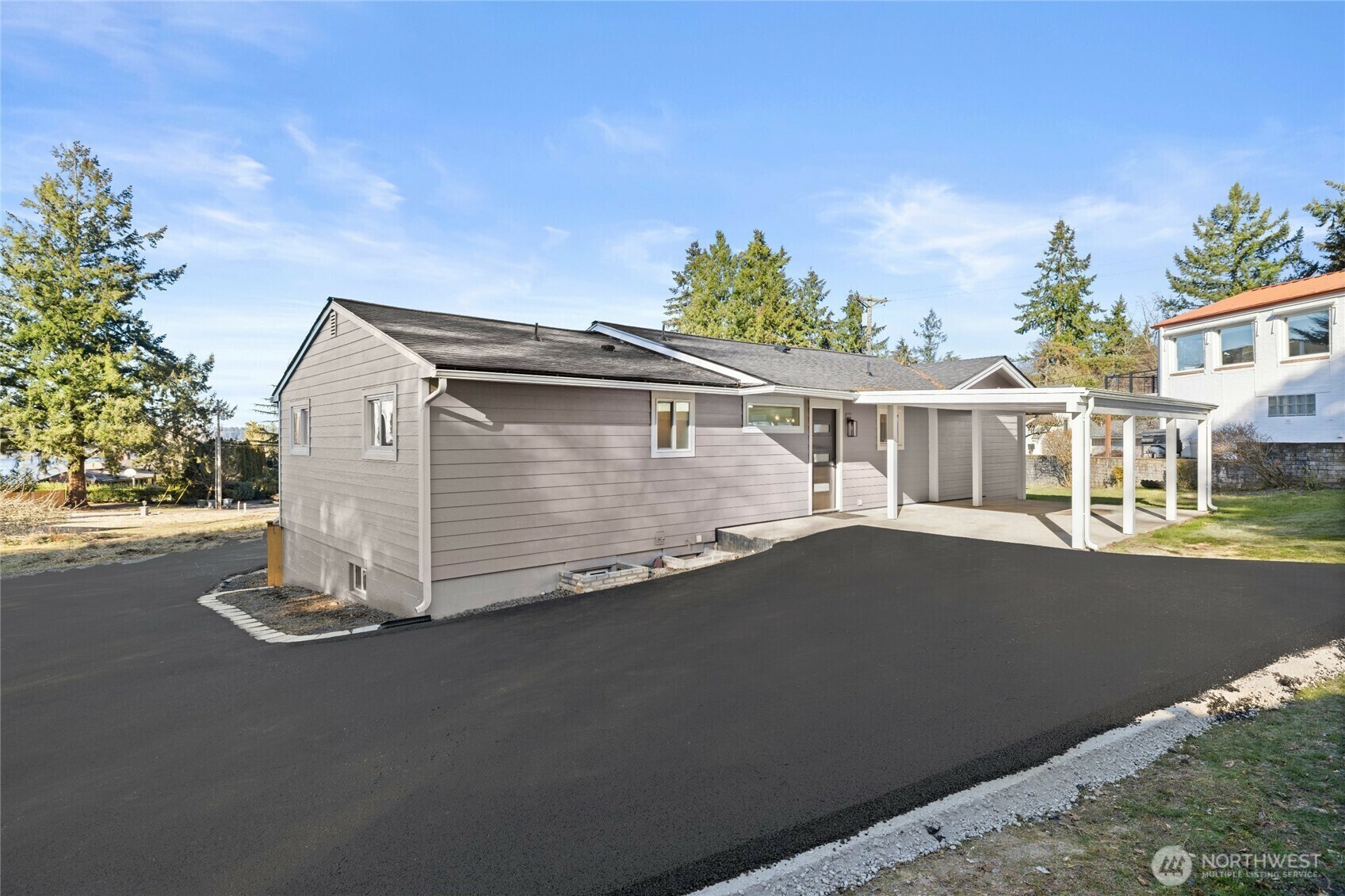 Property Photo:  2734  Parkway Drive W  WA 98466 