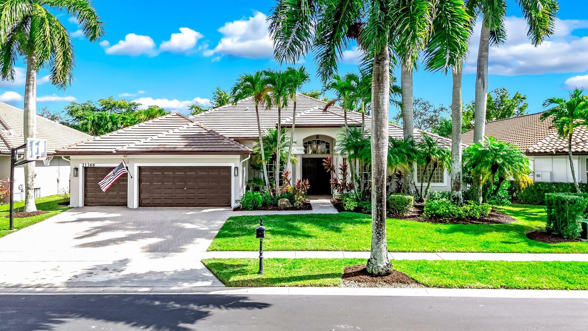 Property Photo: 21366 Falls Ridge Way FL 33428