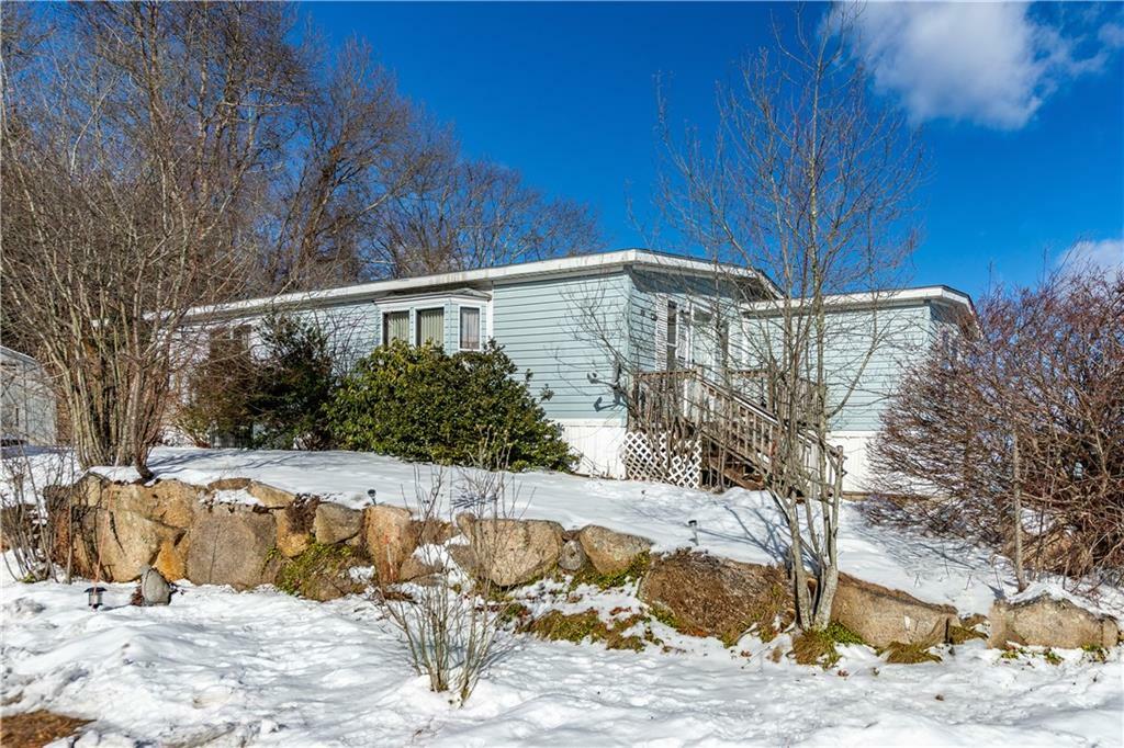 Property Photo:  22 W Greenwich Street  RI 02817 