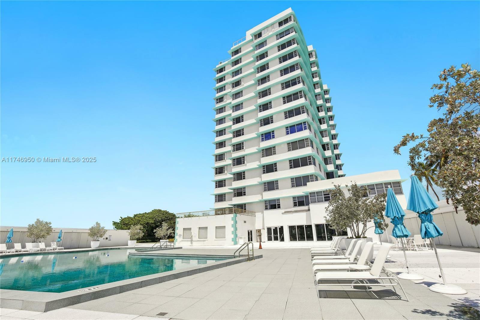 Property Photo:  5255 Collins Ave 7G  FL 33140 