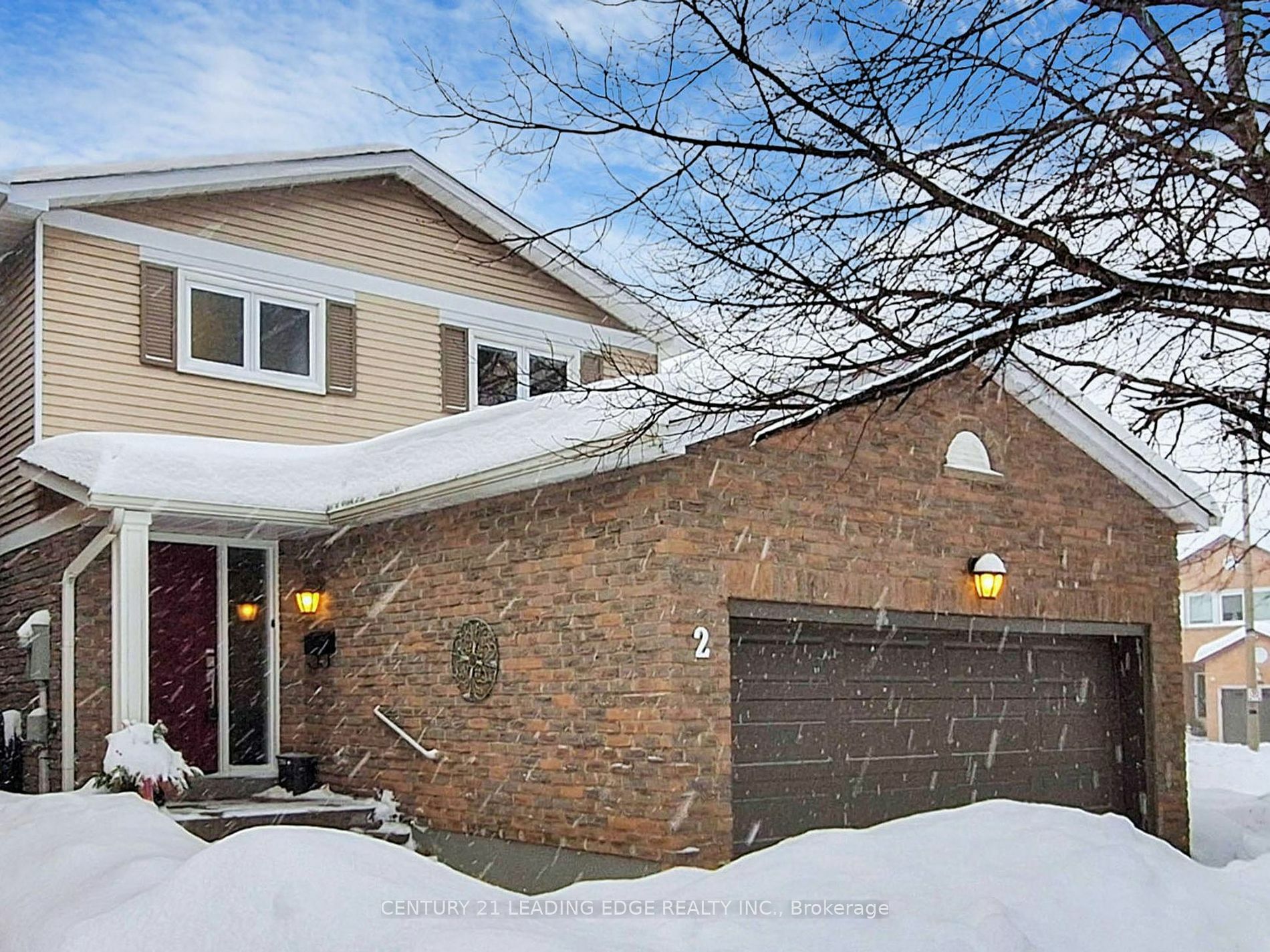 Property Photo:  2 Madsen Cres  ON L3R 4P3 