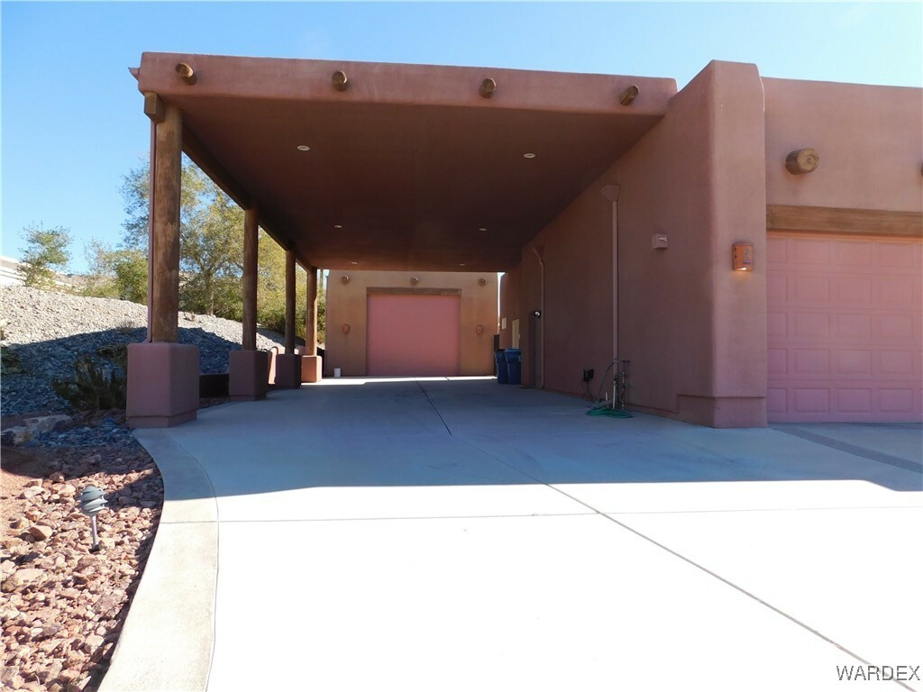 Property Photo:  1936 Martinique Drive  AZ 86406 