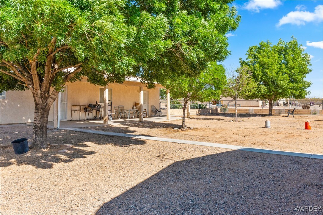 Property Photo: 3710 N Horse Mesa Road AZ 86413