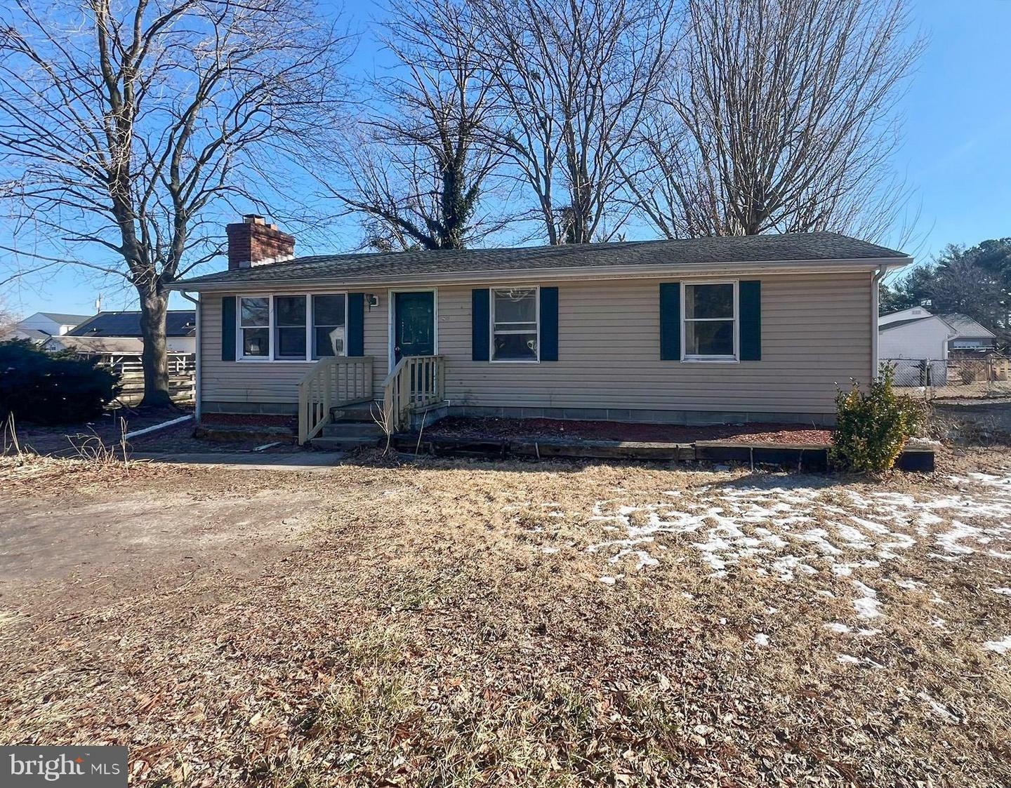 14 N Maple Avenue  Ridgely MD 21660 photo