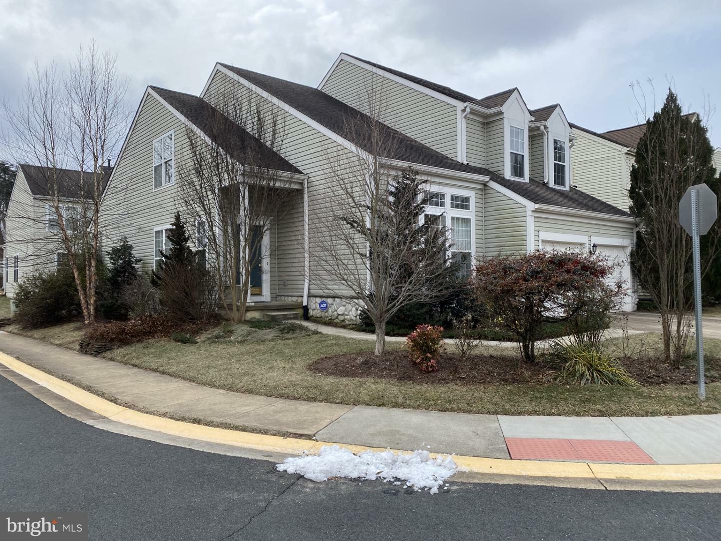 12501 Fox View Way  Reston VA 20191 photo