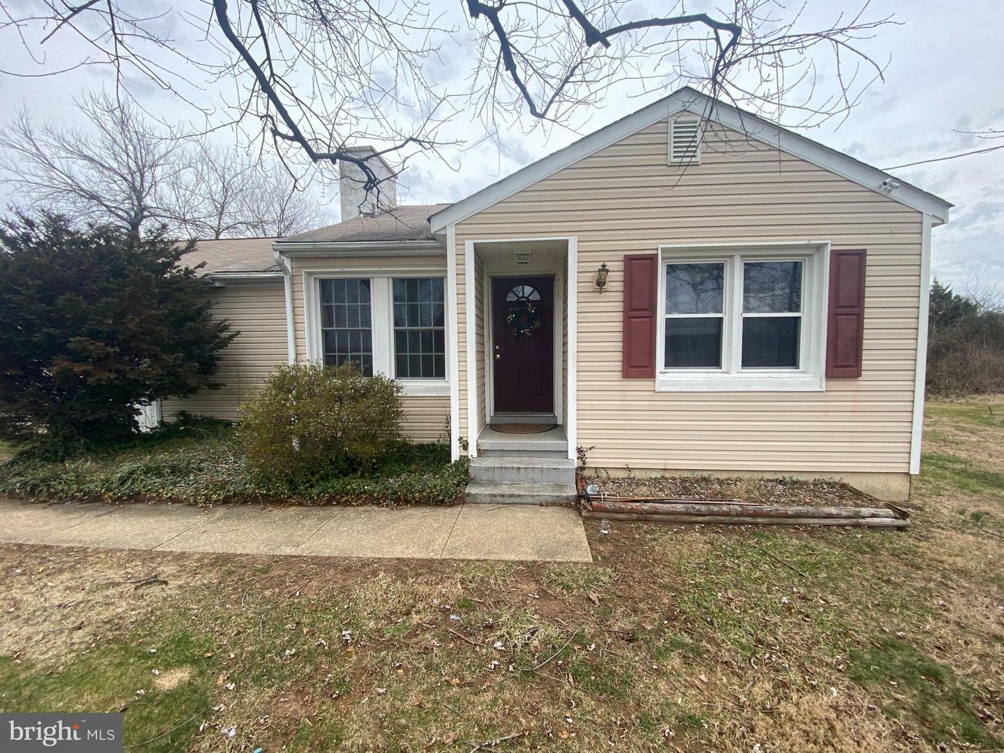 Property Photo:  11217 Tidewater Trail  VA 22408 