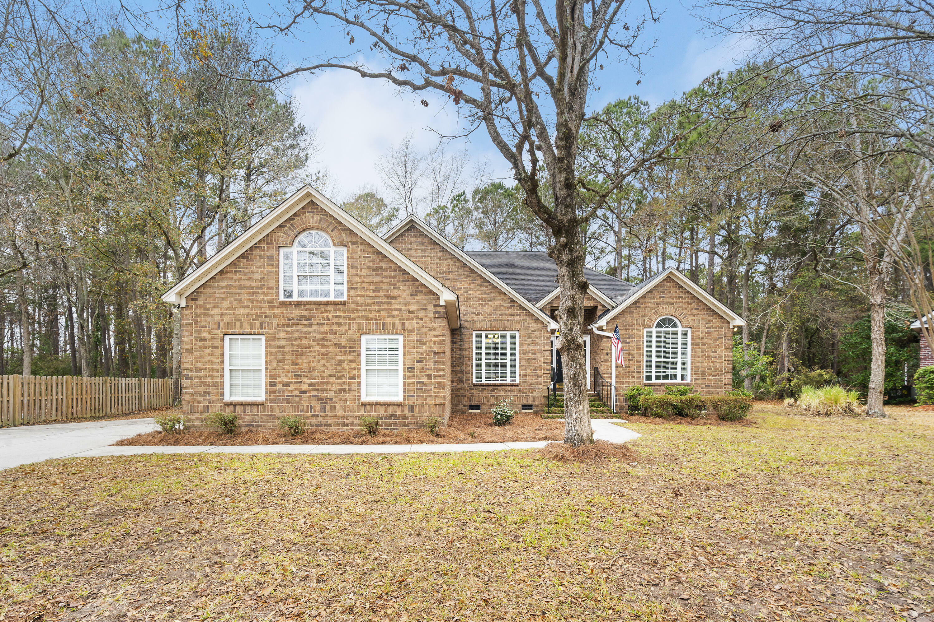 298 Hook Lane  Mount Pleasant SC 29464 photo