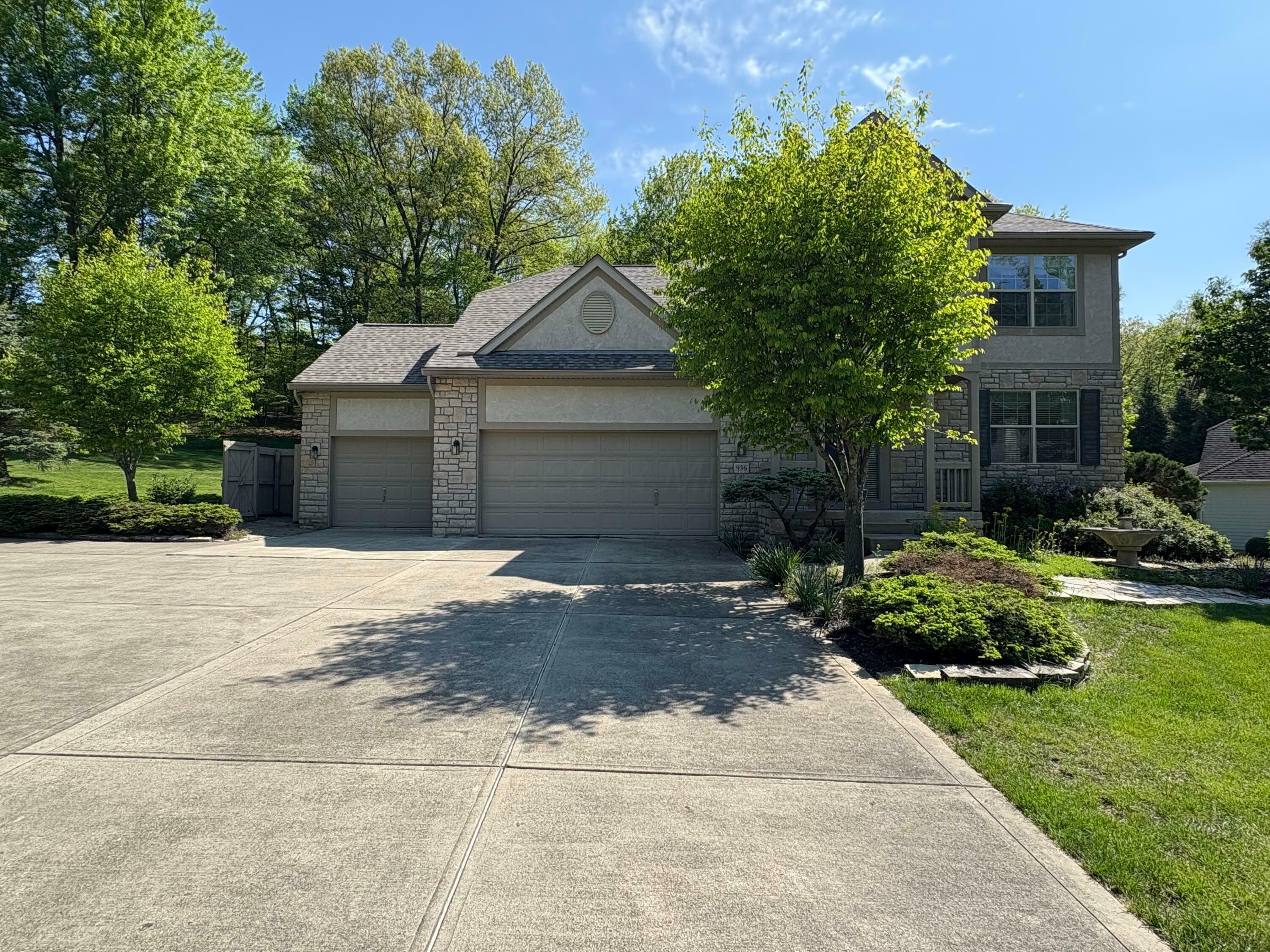 Property Photo: 936 Howell Drive OH 43055
