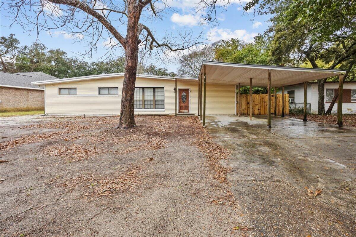 208 Forest Drive  Fort Walton Beach FL 32547 photo