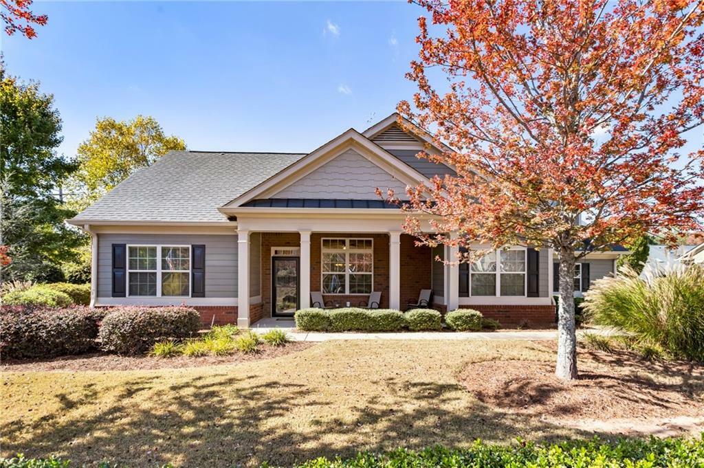 Property Photo: 1350 Bluestone Drive GA 30041